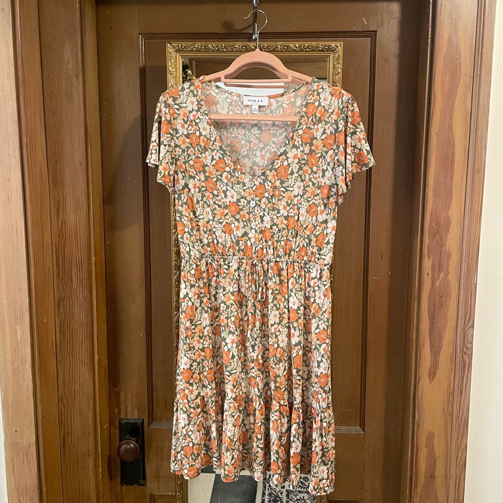 Gilli Brooke Button Front Tie-Waist Dress - Medium